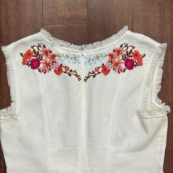 Sundance White Peplum Top with Multicolor Floral Embroidery, Size Medium - Picture 9 of 14